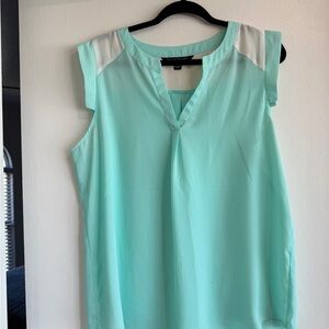 Zac & Rachel Mint Sleeveless Blouse with White Shoulder Panels